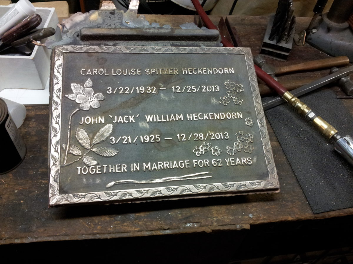 Bronze plaque for Georgia’s parents