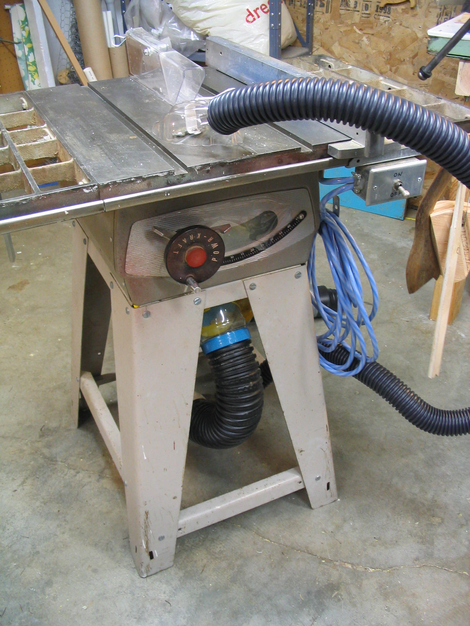 Tablesaw dust collector